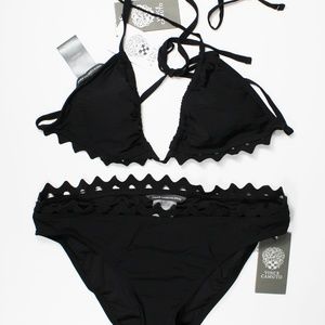 VINCE CAMUTO  Black Sea Scallops Triangle Bikini T